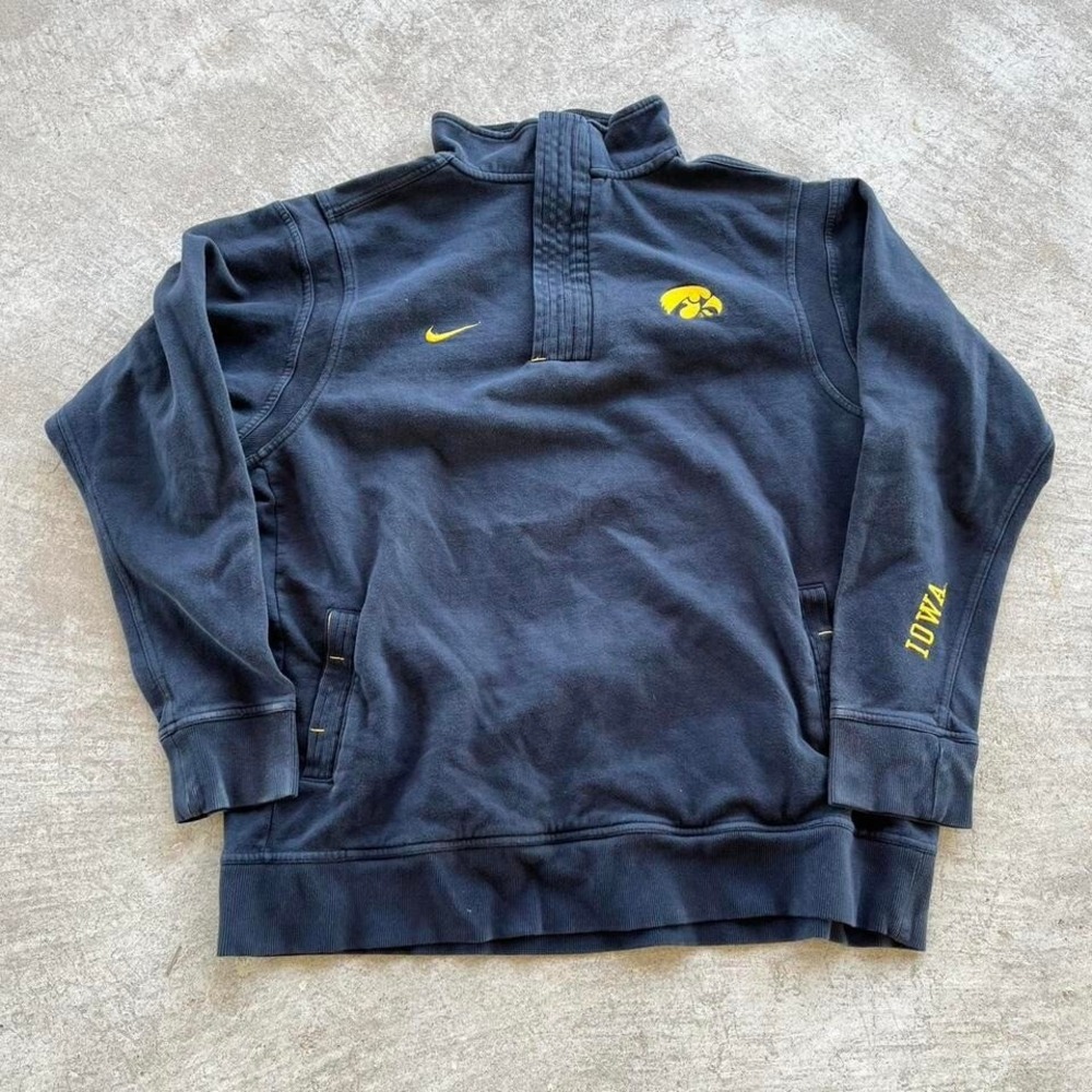 Iowa Hawkeyes Nike 2000s quarter zip